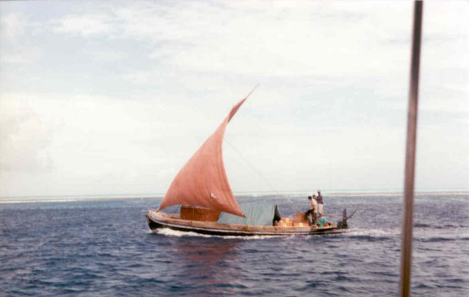 Doni (traditionelles Segelboot) unter Segeln