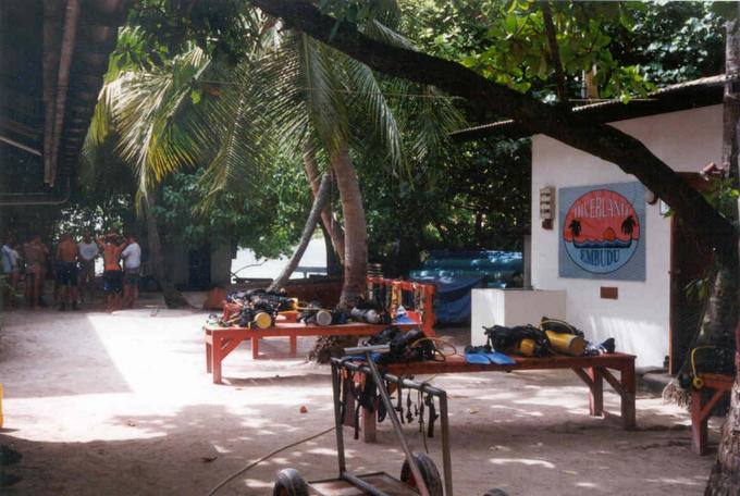 Tauchbasis Diverland Embudu